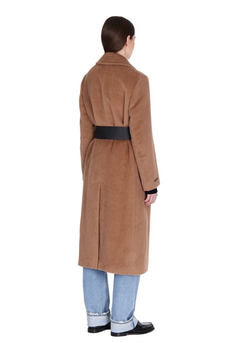 пальто  из италии вид сбоку