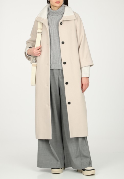 пальто  из италии вид сбоку