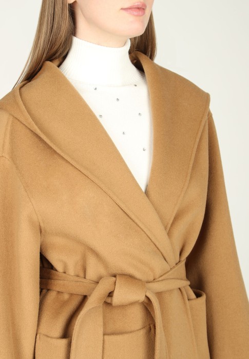 пальто  из проверенных материалов спереди