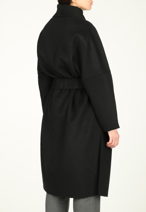 пальто  из италии вид сбоку