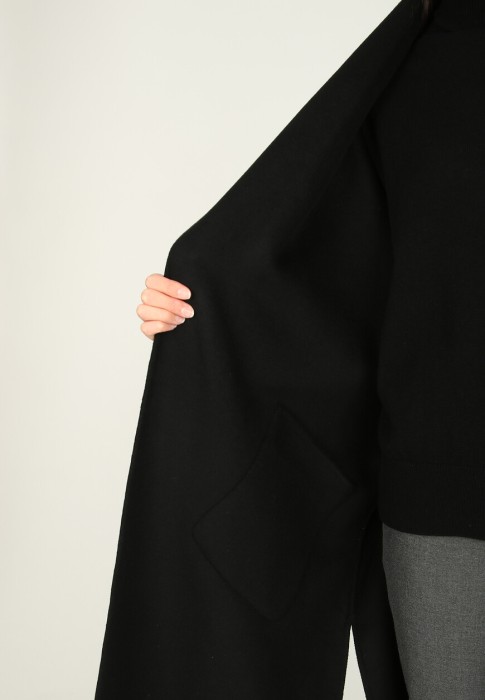 пальто  из проверенных материалов спереди