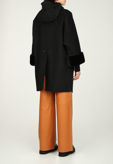 пальто  из италии вид сбоку