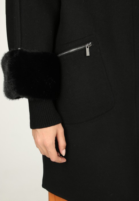 пальто  из проверенных материалов спереди