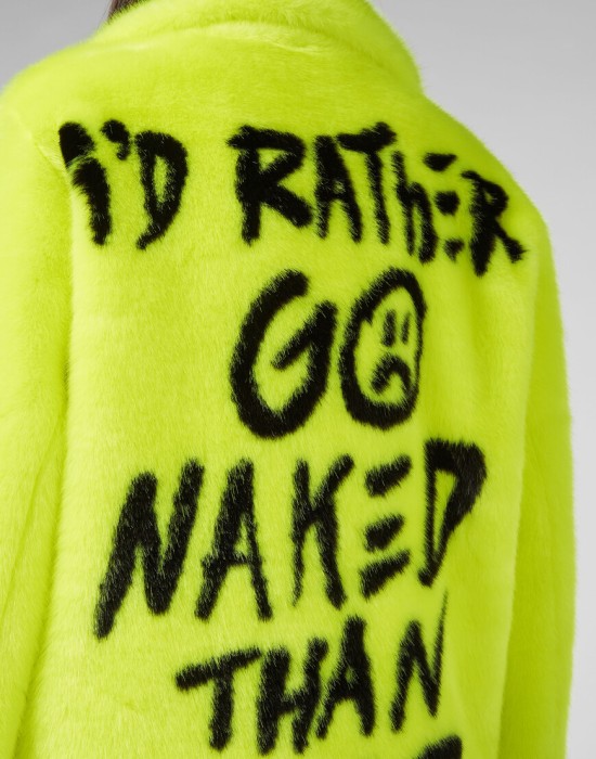 пальто  из америки вид сбоку