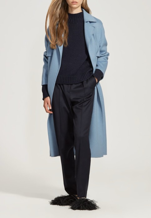 пальто  из италии вид сбоку