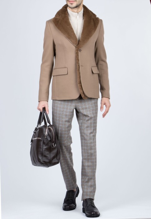 пальто  из италии вид сбоку