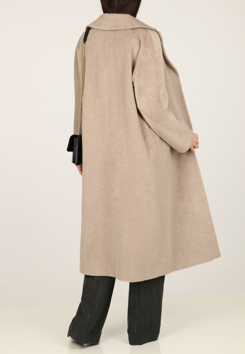 пальто  из италии вид сбоку