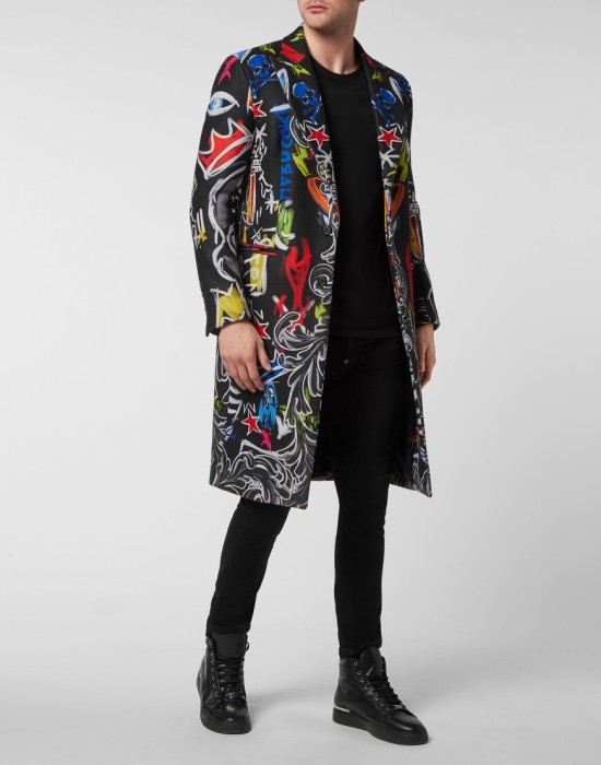 пальто  по цене 61048 руб вид справа