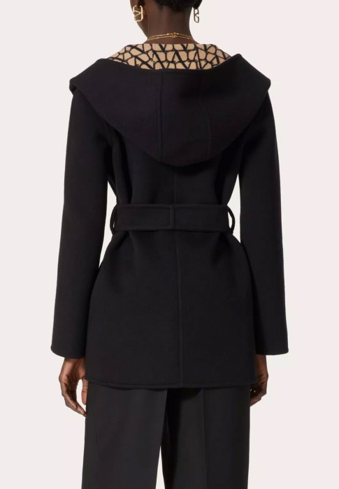 пальто  из италии вид сбоку