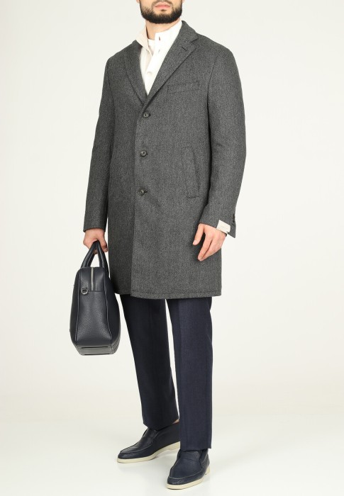 пальто  по цене 78540 руб вид справа