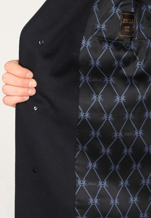 пальто  классического стиля с лицевой стороны