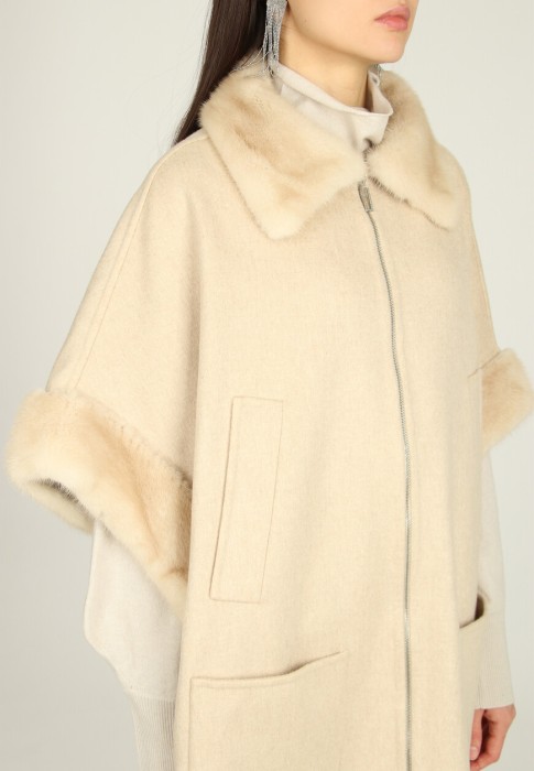 пальто  универсального стиля с лицевой стороны