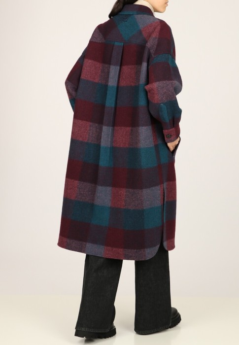 Товар синего цвета с внутренней стороны