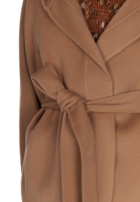 Продукция для женщин фото