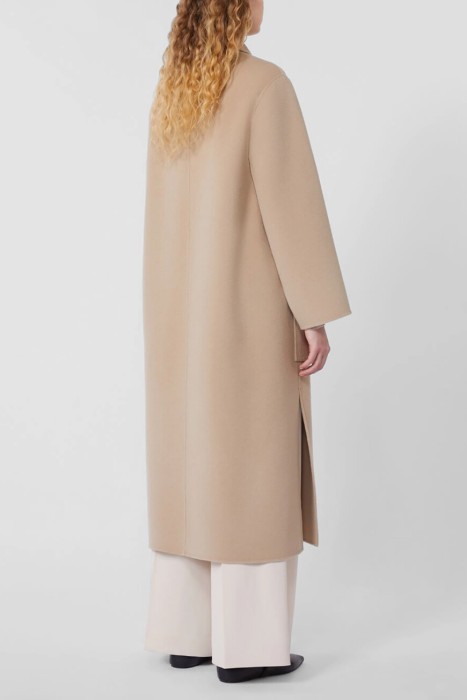 пальто  от бренда max mara вид слева