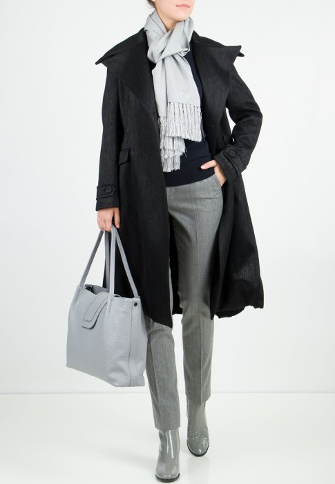 пальто  по цене 69200 руб вид справа