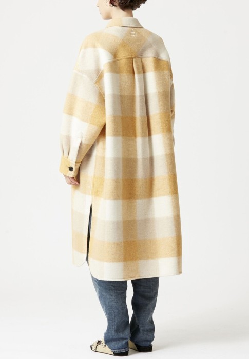 пальто  из франции вид сбоку