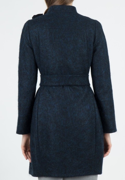 пальто  из проверенных материалов спереди