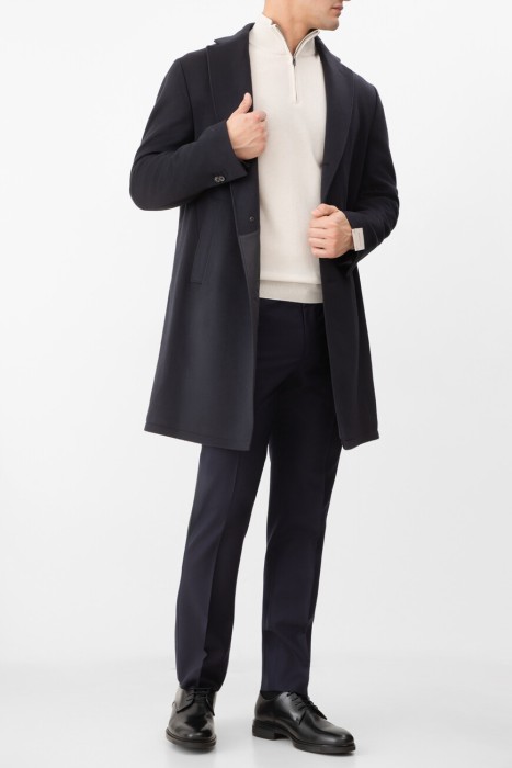 пальто  универсального стиля с лицевой стороны