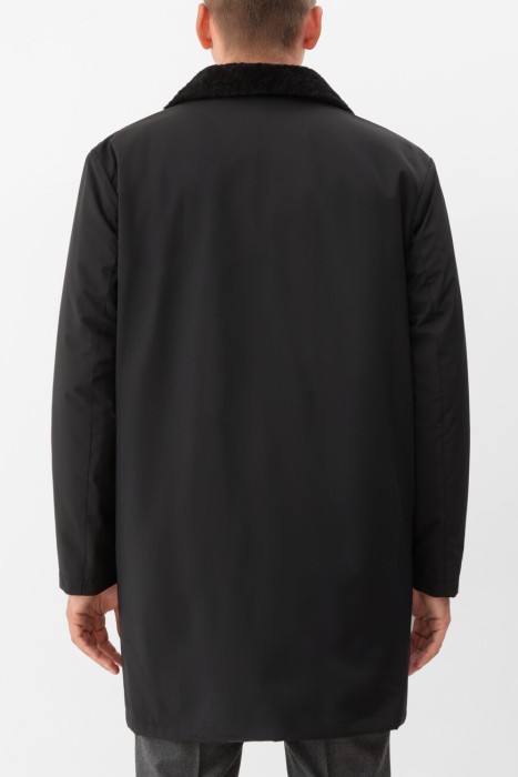 пальто  по цене 920000 руб вид справа