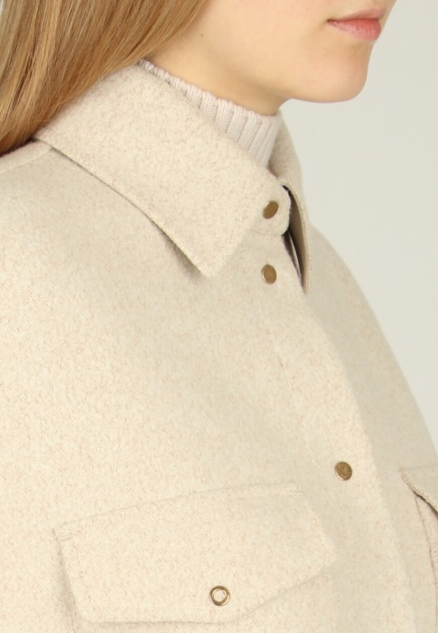 Продукция для женщин фото