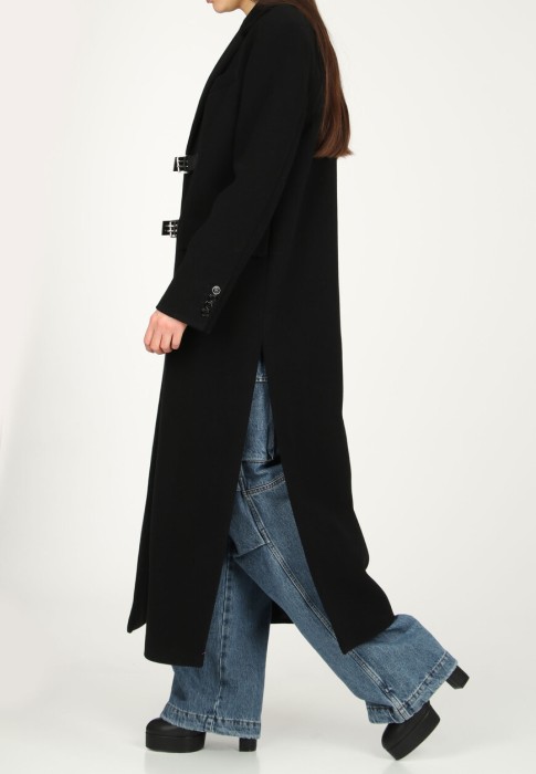 пальто  из проверенных материалов спереди