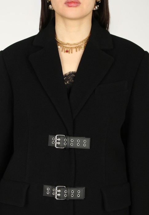 Продукция для женщин фото