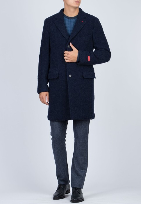 пальто  из италии вид сбоку