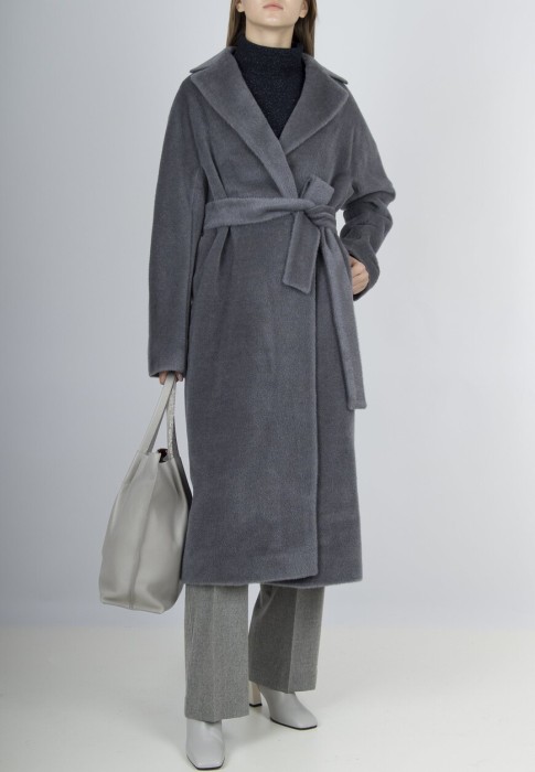 пальто  из проверенных материалов спереди