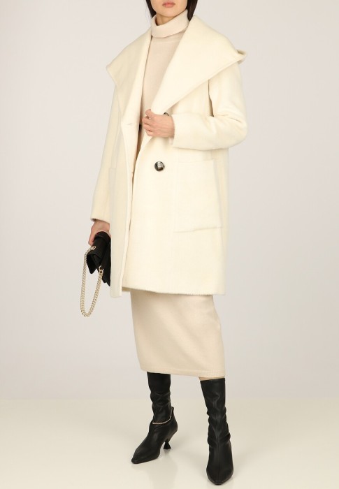 пальто  от бренда teresa tardia вид слева