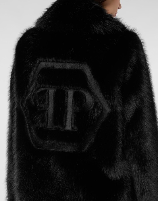 пальто  из проверенных материалов спереди