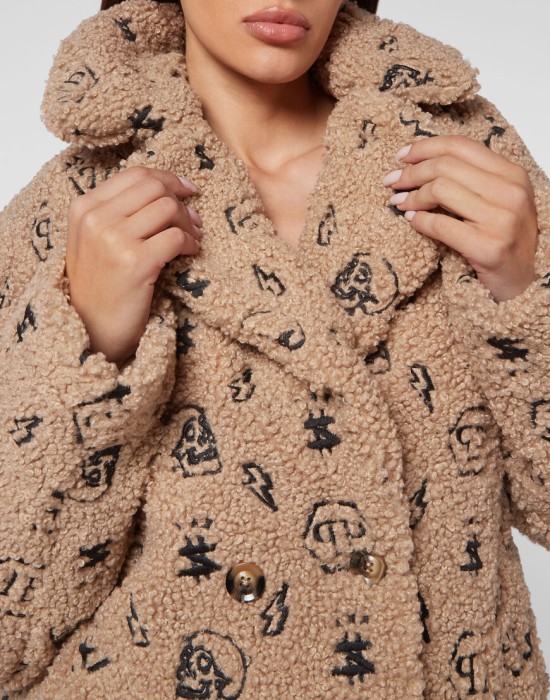 пальто  из америки вид сбоку