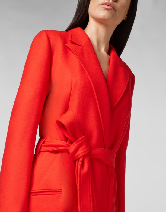 Продукция для женщин фото