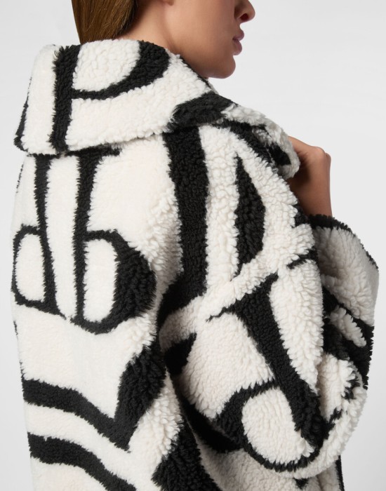 пальто  из проверенных материалов спереди