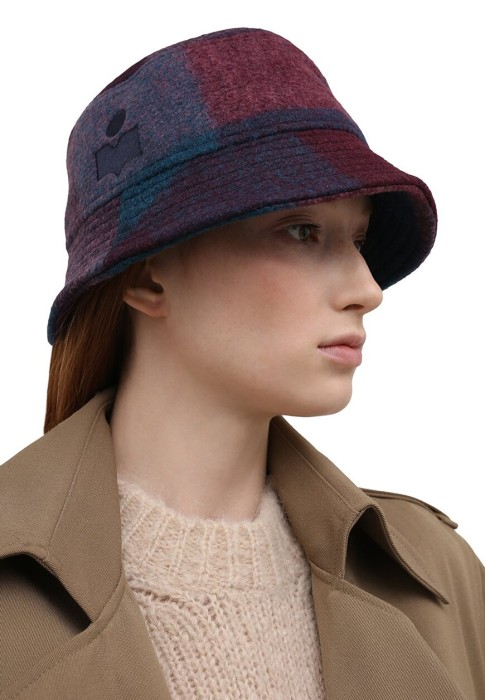 Товар фиолетового цвета с внутренней стороны