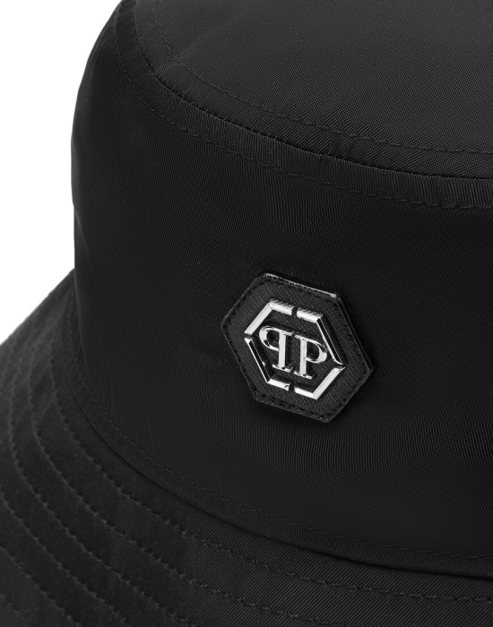 панама  от бренда philipp plein вид слева