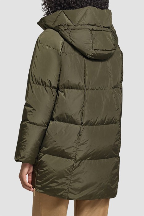 парка  от бренда max mara вид слева