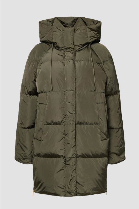 Товар хаки цвета с внутренней стороны