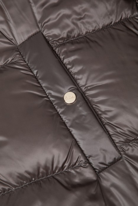 парка  для взрослого возраста с изнаночной стороны