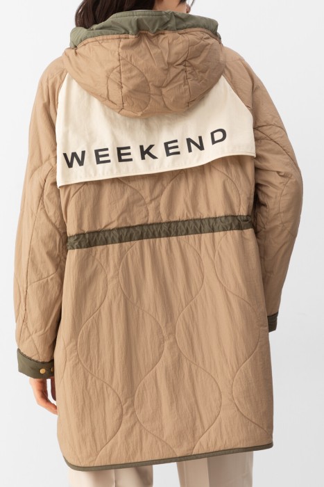 парка  универсального стиля с лицевой стороны