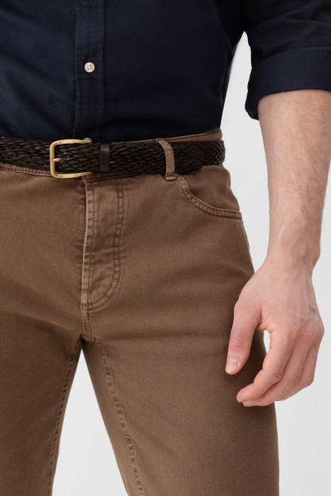 pемень  от бренда brunello cucinelli вид слева