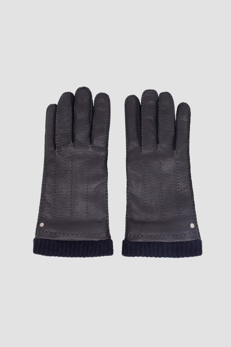 перчатки  по цене 96000 руб вид справа