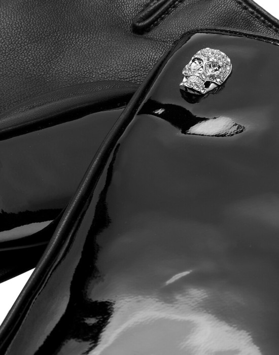 перчатки  по цене 89150 руб вид справа