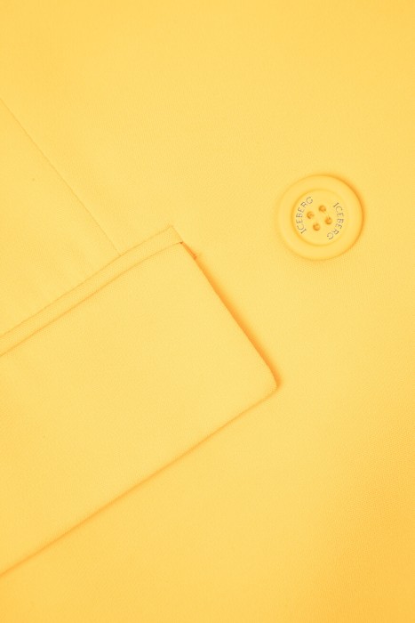 пиджак  двубортный на сезон этого года фотография