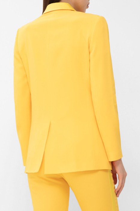 пиджак  двубортный по цене 62000 руб вид справа