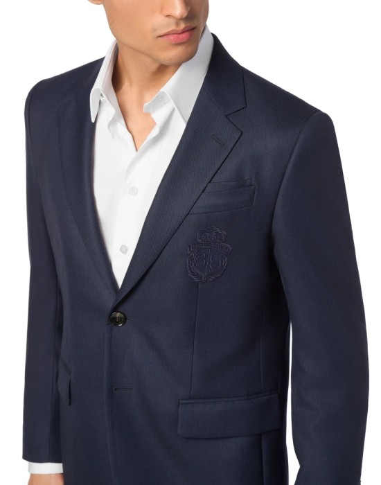 пиджак классический  из италии вид сбоку