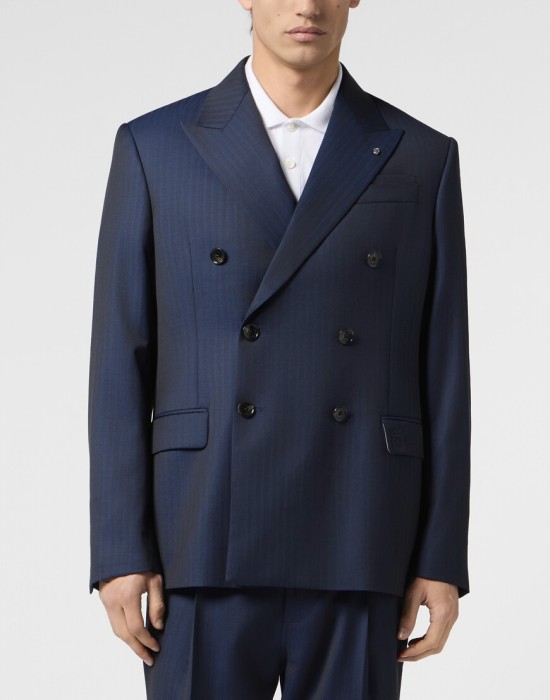 пиджак классический  по цене 246760 руб вид справа