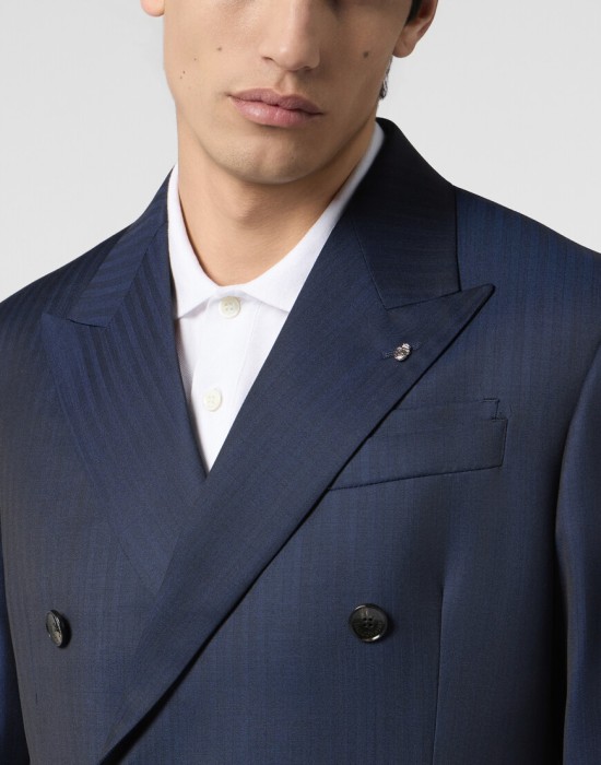 пиджак классический  из проверенных материалов спереди