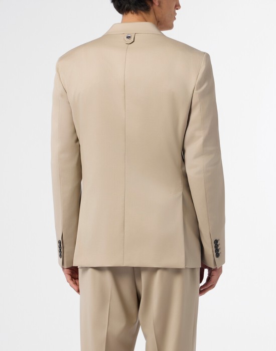 пиджак классический  из италии вид сбоку