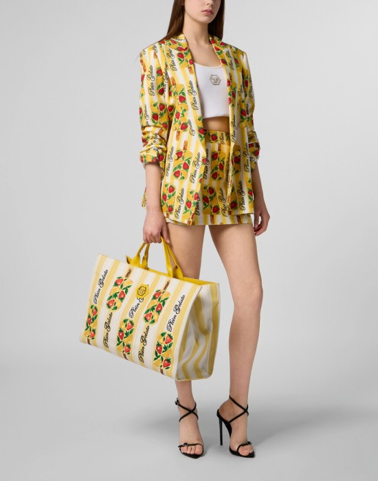 Товар желтого цвета с внутренней стороны